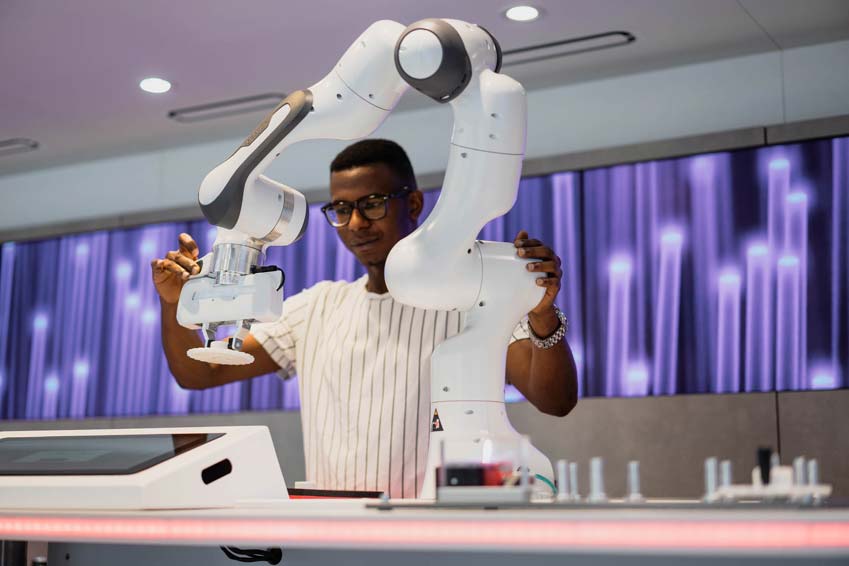 Cobot